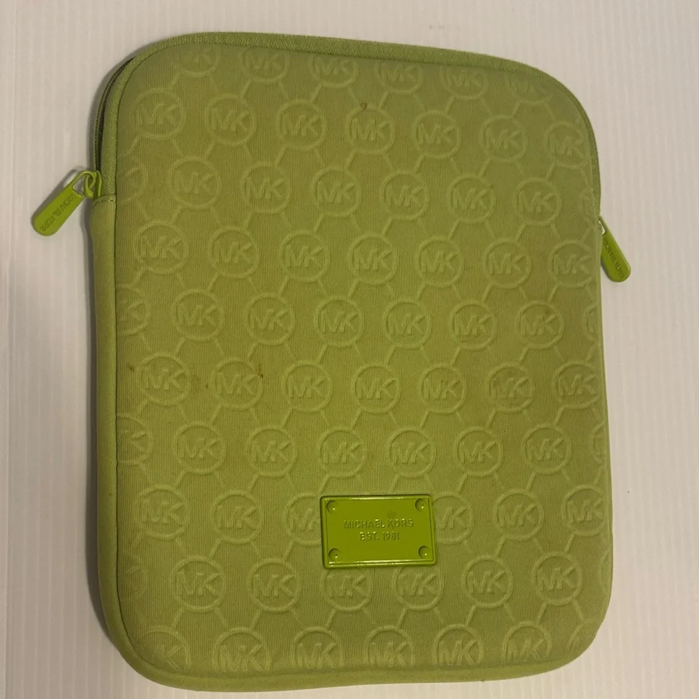 Michael Kors Olive Tablet Sleeve